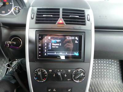 Autoradio-Einbau Mercedes Benz A Klasse, ARS24
