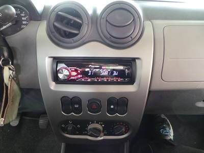 Autoradio-Einbau Dacia Sandero, ARS24